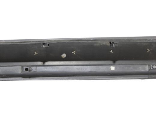 Накладка порога правая внешняя VOLVO V60 Y20 2013-2018 (31333005, 39830418, дефект) 32270137, 32270137, B