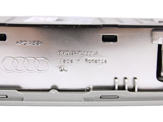 Плафон освещения салона верхний задний AUDI Q3 F3 2018-2025 (дефект) 8V0947111BET1, 8V0947111BET1, B