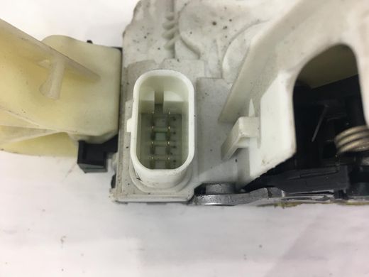Замок двери задний левый MERCEDES E220 W212 2012-2016 A 204 730 27 35, A 204 730 27 35, A
