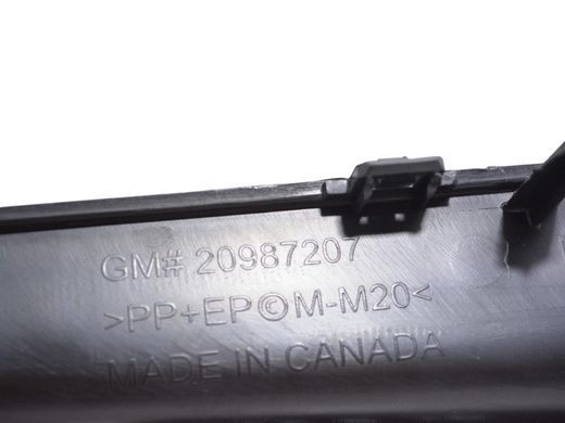 Карта багажного отсека правая GMC TERRAIN 2016-2017 (22788290) 20987207, 20987207, B