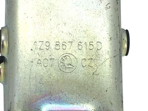 Гачок багажного відділення SKODA SUPERB 3T 2008&ndash;2013 1Z9867615D, 1Z9867615D, A