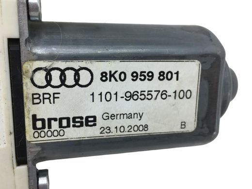 Моторчик стеклоподъемника передний левый AUDI Q5 2008-2012 8K0959801, 8K0959801, A