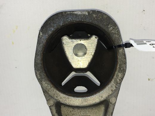 Подушка двигателя верхняя правая NISSAN JUKE 2010-2014 113501KC0A, 113501KC0A, A