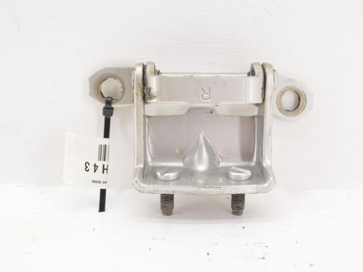 Петля двери верхняя задняя правая NISSAN PATHFINDER R51 2005-2014 82400EA000, 82400EA000, A