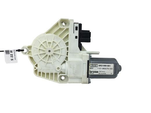 Моторчик стеклоподъемника передний левый AUDI Q5 2008-2012 8K0959801, 8K0959801, A