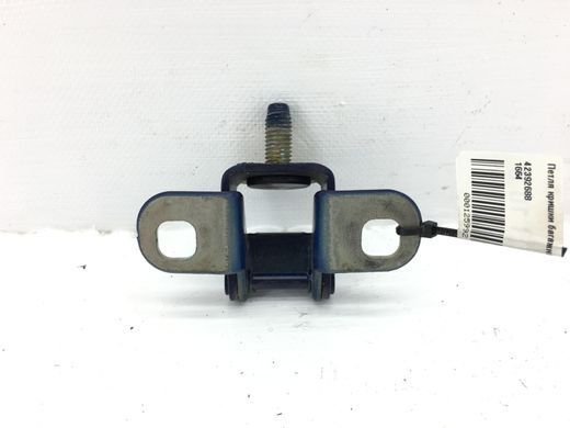 Петля кришки багажника задня ліва права CHEVROLET TRAX U200 2013-2016 42392688, 42392688, A