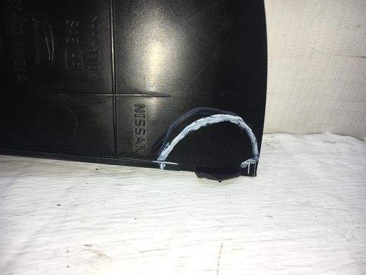 Накладка торпедо ліва NISSAN JUKE 2010-2014 (поломаний кронштейн) 684991KZ1A, 684991KZ1A, B
