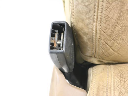 Сидіння переднє праве VOLVO XC60 2008-2013 (електричне, без Airbag, з підголівником) 6841910, 6841910, B