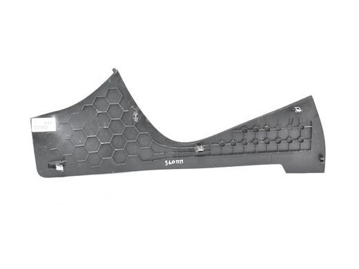 Накладка центральної консолі права VOLVO S60 Y20 2013-2018 (39819357) 31348866, 31348866, B
