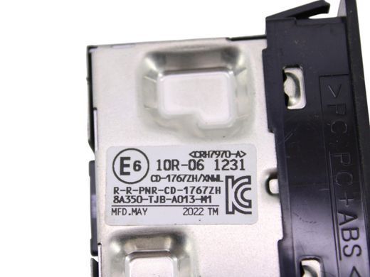 Роз'єм USB/AUX ACURA RDX 2022-2026 8A350-TJB-A013-M1, 8A350-TJB-A013-M1, A