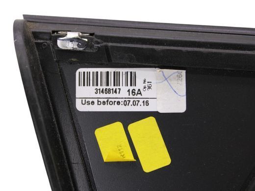 Скло в кузов заднє праве VOLVO XC90 2015-2019 31468147, 31468147, A