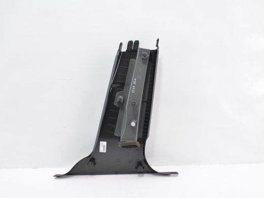 Накладка средней стойки нижняя левая внутренняя VOLVO XC60 2008-2013 (6841930) 39818025, 39818025, B