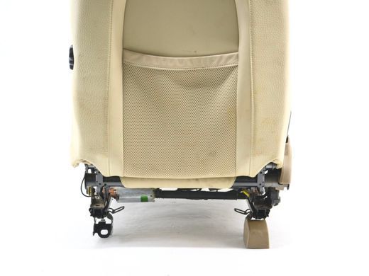 Сидіння переднє праве VOLVO XC60 2008-2013 (електричне, без Airbag, з підголівником) 6841910, 6841910, B