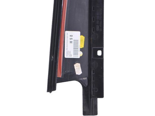 Накладка стойки двери верхняя задняя правая внешняя AUDI Q5 2008-2012 8R0839902, 8R0839902, A