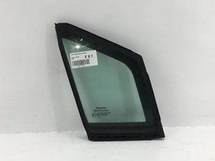Стекло двери переднее правое TOYOTA AVENSIS T27 2009-2011 68125-05010, 68125-05010, A
