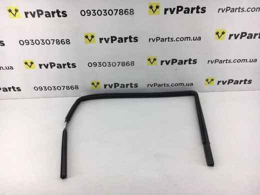 Уплотнитель боковых стекол передний правый HYUNDAI SANTA FE CM 2006-2009 82540-2B000, 82540-2B000, A
