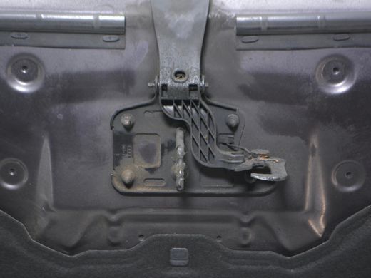 Капот AUDI Q5 2008-2012 8R0823029, 8R0823029, B