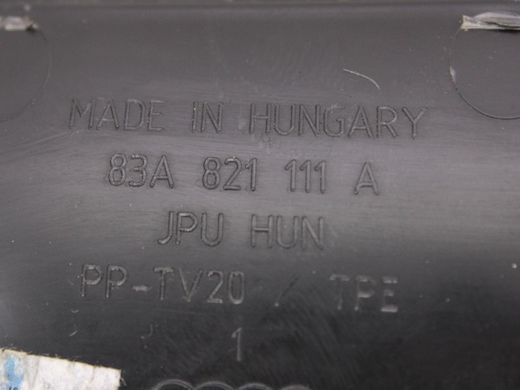 Пильник переднього крила лівий AUDI Q3 F3 2018-2025 83A821111A, 83A821111A, B