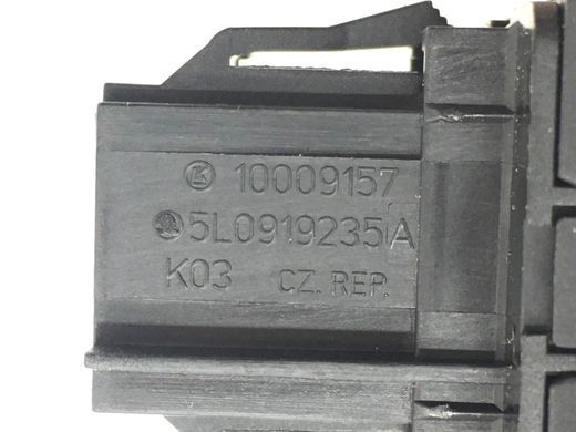 Датчик подушок безпеки SKODA YETI 2009-2013 (індикатор відключення) 5L0919235A, 5L0919235A, A