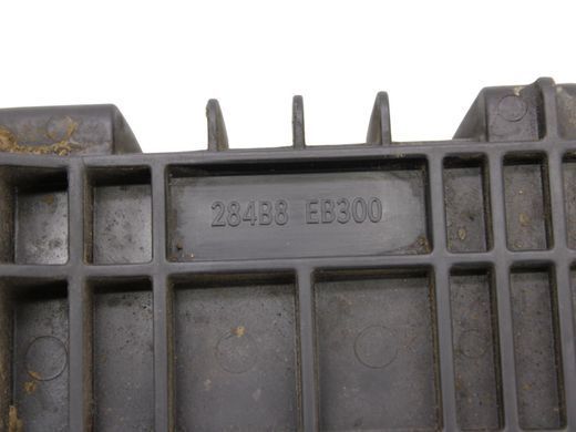 Блок запобіжників NISSAN NAVARA D40 2005-2010 (в зборі з корпусом 284B8EB300) 284B7EB31C, 284B7EB31C, A