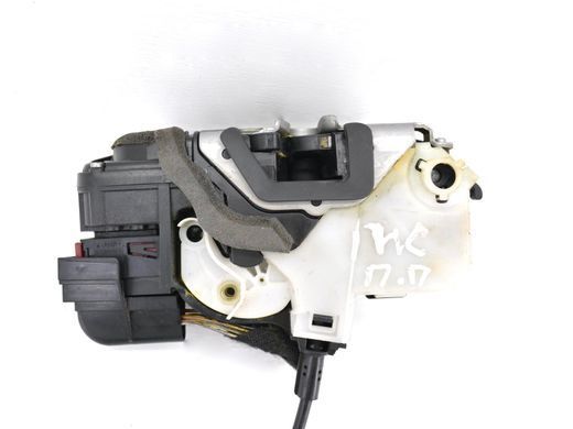 Замок дверей передній правий OPEL INSIGNIA 2008-2013 (6 пінів) 13503782, 13503782, A