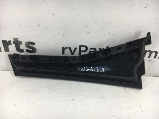 Накладка дверей верхня задня ліва зовнішня FORD KUGA 2013-2019 5213716, 5213716, B