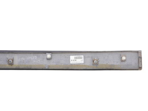 Накладка крышки багажника верхняя задняя CITROEN C-CROSSER 2007-2013 (8742R5) 6515A037, 6515A037, A