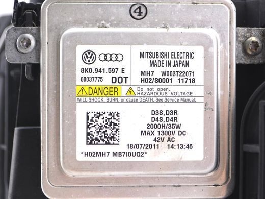 Фара ліва AUDI Q5 2008-2012 (ксенон, в зборі з блоком 8K0941597E) 8R0941029AG, 8R0941029AG, A