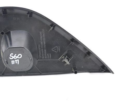 Накладка торпедо передня права VOLVO S60 Y20 2013-2018 30791680, 30791680, A