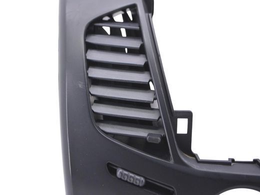 Накладка торпедо MITSUBISHI L200 KAOT 2006-2011 (в зборі з дефлекторами MN123716XA, MN123715XA) MN179802XA, MN179802XA, A