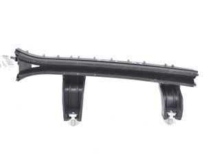 Направляющая стекла двери передняя левая FIAT 500L 2012-2016 51884098, 51884098, A