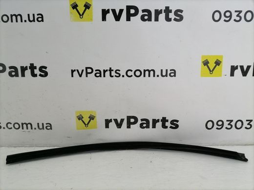 Ущільнювач бічного скла задній правий внутрішній HYUNDAI IX35 2010-2015 83241-2S000, 83241-2S000, A