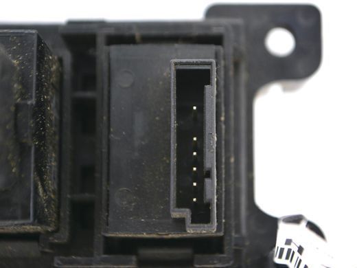 Кнопка ввімкнення повного приводу HYUNDAI SANTA FE CM 2006-2009 (93602-2B000-CA, 93601-2B001-CA) 93240-2B002-CA, 93240-2B002-CA, A