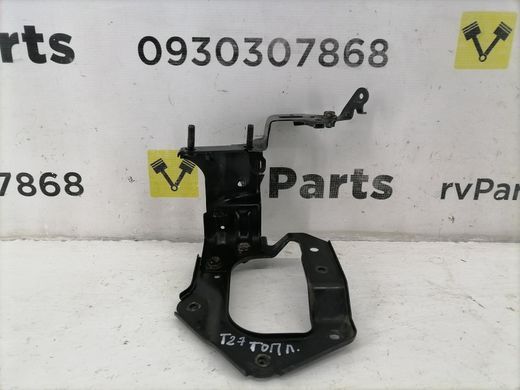 Кронштейн паливного фільтра TOYOTA AVENSIS T27 2009-2011 239210R010, 239210R010, A