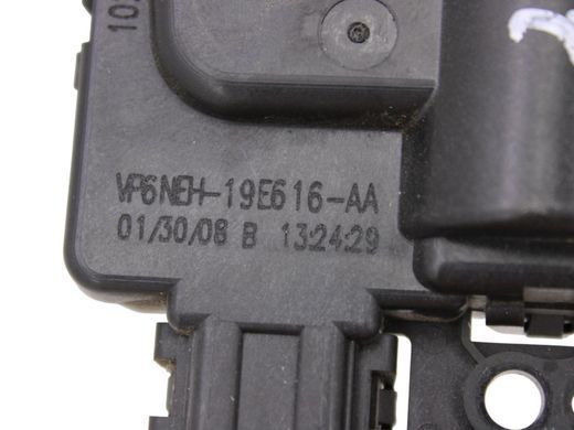 Привод заслонки печки NISSAN NAVARA D40 2005-2010 VP6NEH19E616AA, VP6NEH19E616AA, A