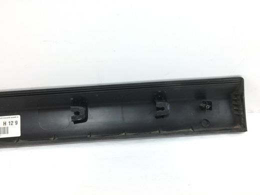 Молдинг дверей нижній передній правий зовнішній HYUNDAI SANTA FE CM 2006-2009 877602B010, 877602B010, B