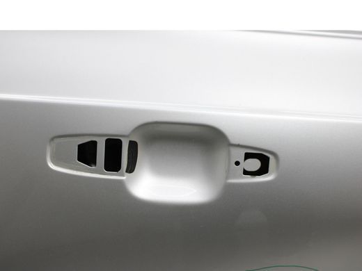 Двері задні праві VOLVO XC90 2015-2019 (дефект) 32133219, 32133219, B