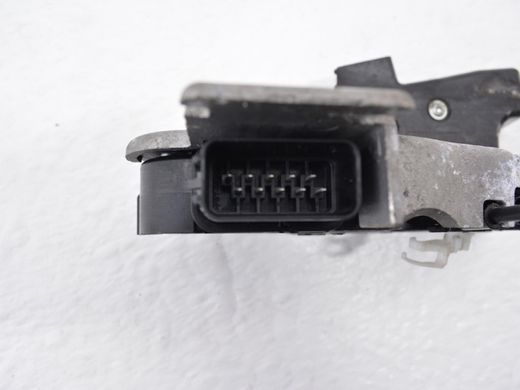 Замок дверей передній правий VOLVO V50 P12 2010-2012 (10-пінів) 31253670, 31253670, A