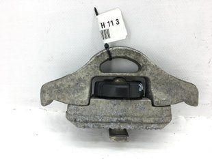 Петля зачіпки вантажу NISSAN NAVARA D40 2005-2010 931267S205, 931267S205, A