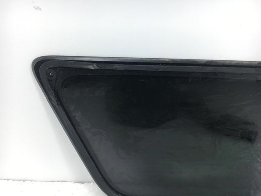 Скло в кузов заднє праве GMC ACADIA 2016-2019 84623652, 84623652, A