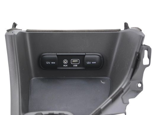 Накладка центральной консоли KIA SPORTAGE 4 QL 2015-2018 (в зборі, 84624D9000, 95120C5100, 95120C5200, 96120C5000) 84680D9000BGJ, 84680D9000BGJ, A
