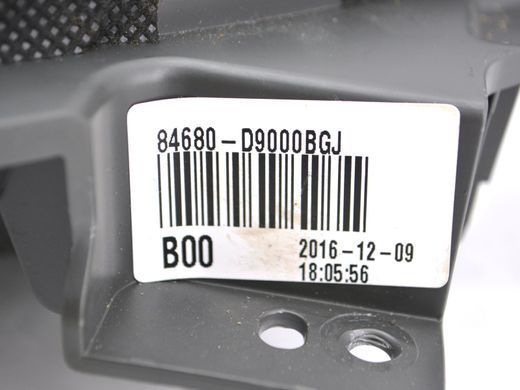 Накладка центральной консоли KIA SPORTAGE 4 QL 2015-2018 (в зборі, 84624D9000, 95120C5100, 95120C5200, 96120C5000) 84680D9000BGJ, 84680D9000BGJ, A