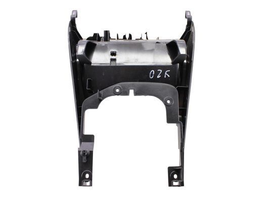 Накладка центральної консолі VOLVO V60 Y20 2013-2018 31389138, 31389138, B