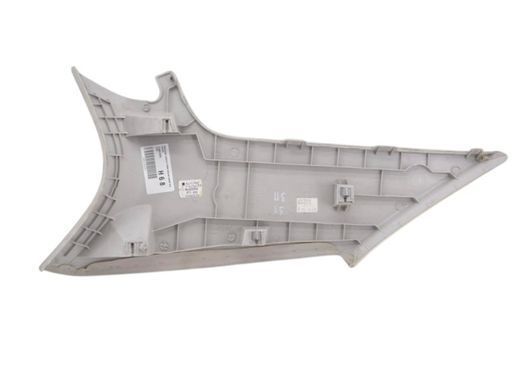 Накладка задньої стійки верхня права внутрішня SKODA SUPERB 3T 2008&ndash;2013 3T5867288C, 3T5867288C, A