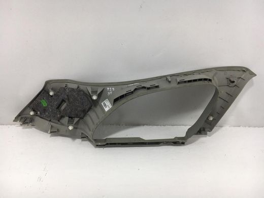 Накладка багажного отсека верхняя правая внутренняя TOYOTA AVENSIS T27 2009-2011 62471-05140-B4, 62471-05140-B4, B