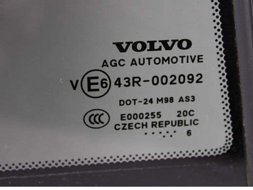 Стекло двери заднее правое VOLVO XC90 2015-2019 31352995, 31352995, B