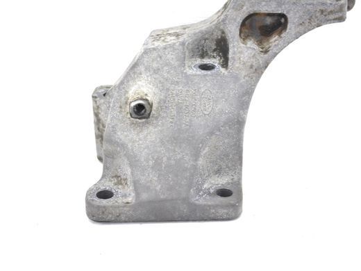 Кронштейн опоры двигателя правый LAND ROVER RANGE ROVER SPORT L320 2005-2009 (4H22-6037-AA) KKU500590, KKU500590, A