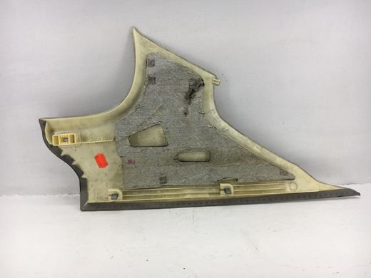 Накладка задньої стійки верхня права BMW 320 E90 2005-2008 51437141168, 51437141168, B