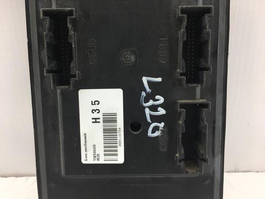 Блок запобіжників LAND ROVER RANGE ROVER SPORT L320 2005-2009 YQE500420, YQE500420, A