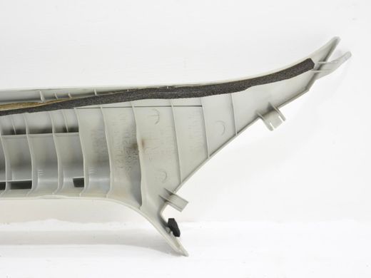 Накладка стійки лобового скла передня права MITSUBISHI OUTLANDER XL 2006-2010 7210A040HA, 7210A040HA, B